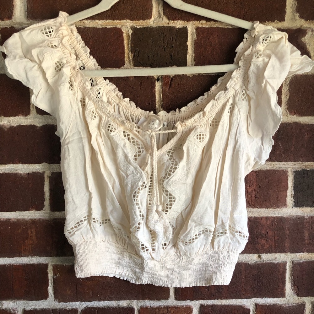 ASTR the Label Crochet Lace Off the Shoulder Top Cream
